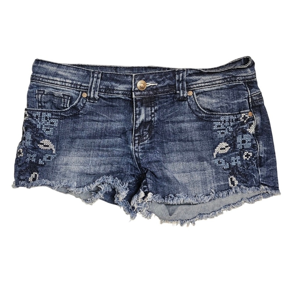 SHYANNE‎ Shyanne Embroidered Denim Micro Shorts Size 28 Frayed Hem Low Rise - Picture 2 of 8